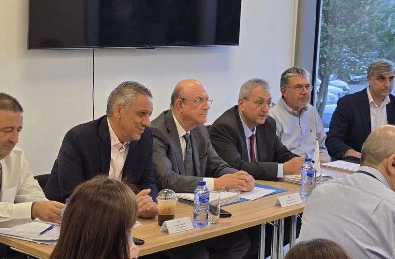 ΥΠΟΙΚ: Ασφαλιστικές δικλίδες στη συνταξοδοτική μεταρρύθμιση για μελλοντικές κρίσεις – Προβληματισμένοι οι κοινωνικοί εταίροι
